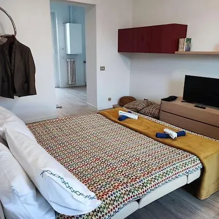 Como-svizzera La Casa Di Betty アパート *