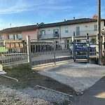 Como-svizzera La Casa Di Betty