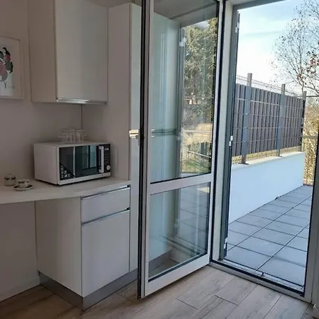 Como-svizzera La Casa Di Betty Lurate Caccivio